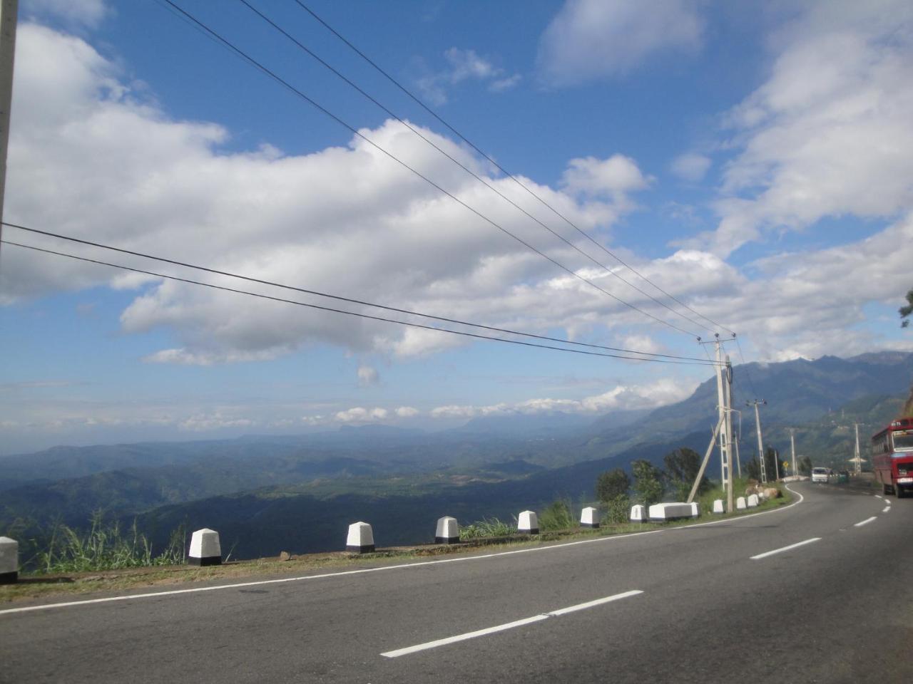 Adventure Base Camp Hotel Kitulgala Luaran gambar